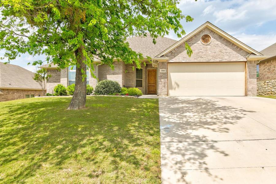 700 Westgate Drive, Aledo, TX 76008