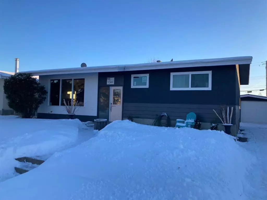 Ponoka, AB T4J 1J9,5509 47 Avenue Crescent