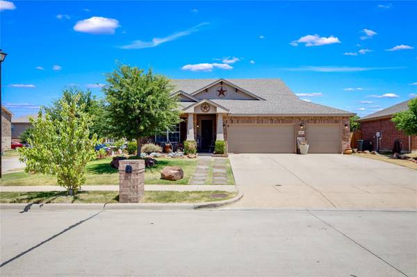 1617 Kawati Way, Krum, TX 76249