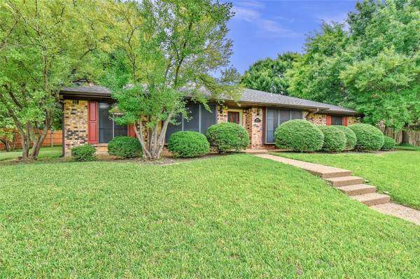 2900 Redbud Trail, Sherman, TX 75092