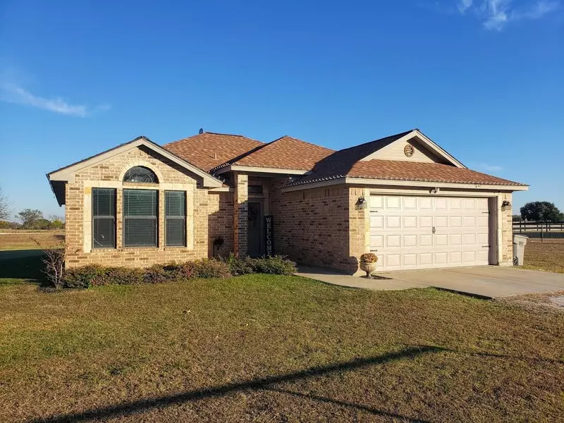 105 Kersh Lane, Springtown, TX 76082