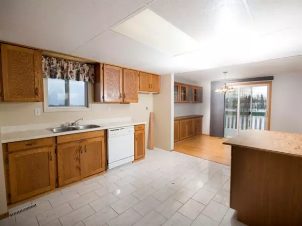 Athabasca, AB T9S 2A6,650003 RANGE ROAD #214