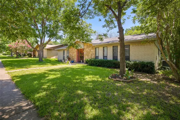 Garland, TX 75043,912 Meadowdale Circle