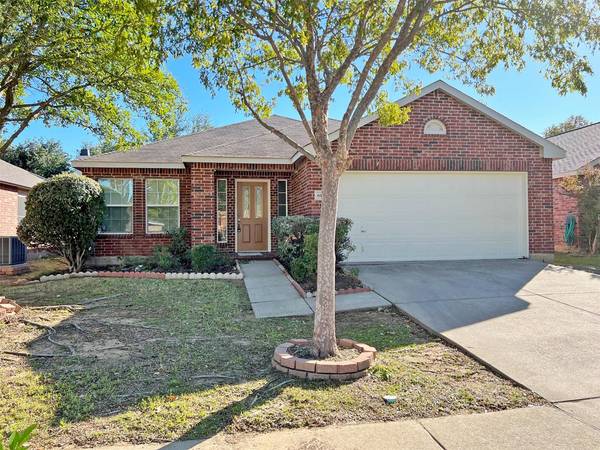 6112 Goldenrod Drive, Denton, TX 76208