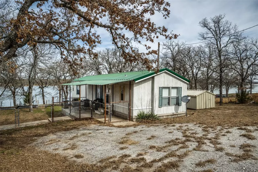 700 Frontier Street, Bowie, TX 76230