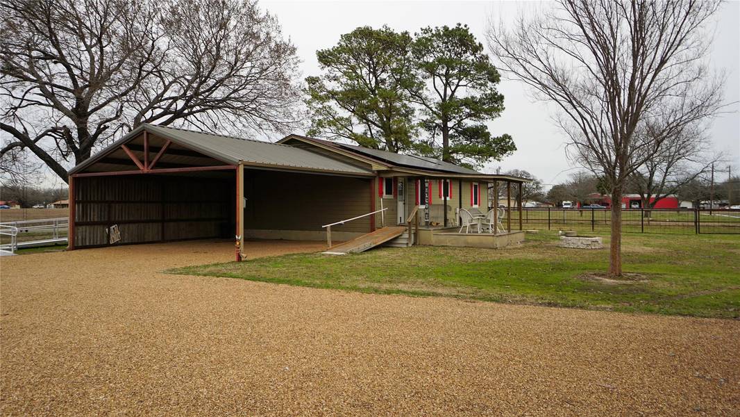 277 County Road 1430, Bonham, TX 75418