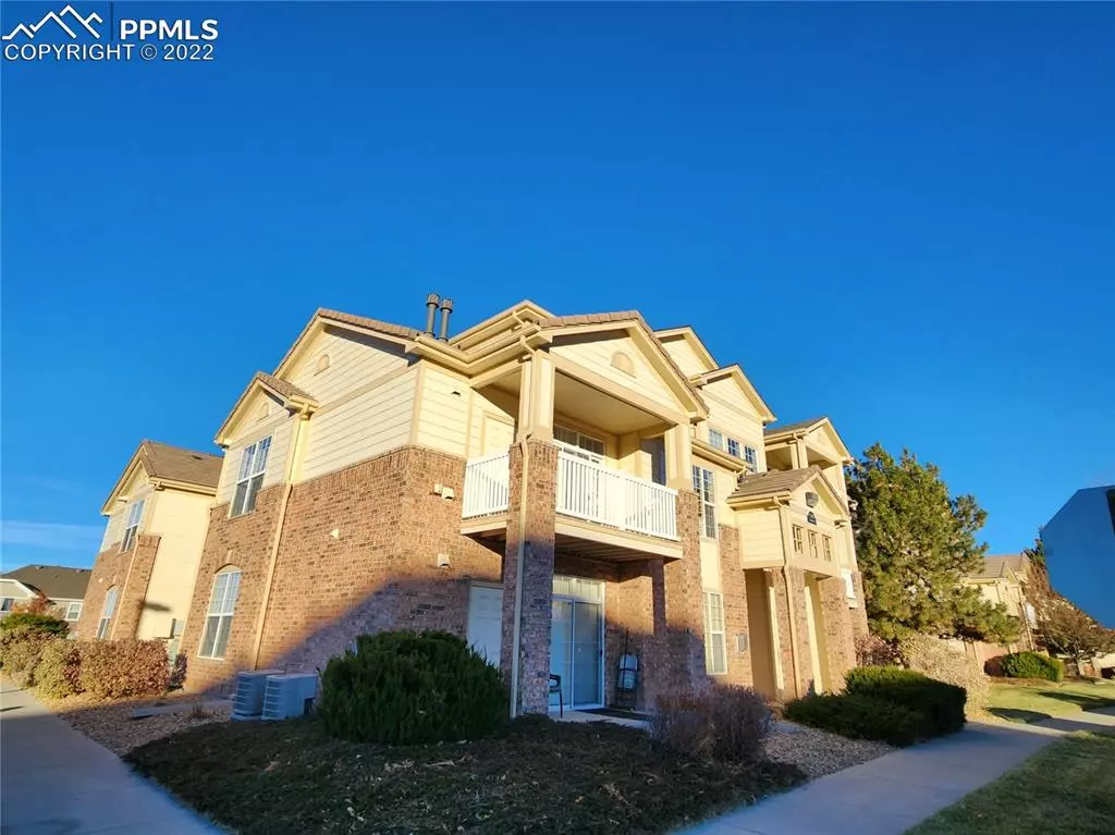 Aurora, CO 80019,5705 N Genoa WAY #201