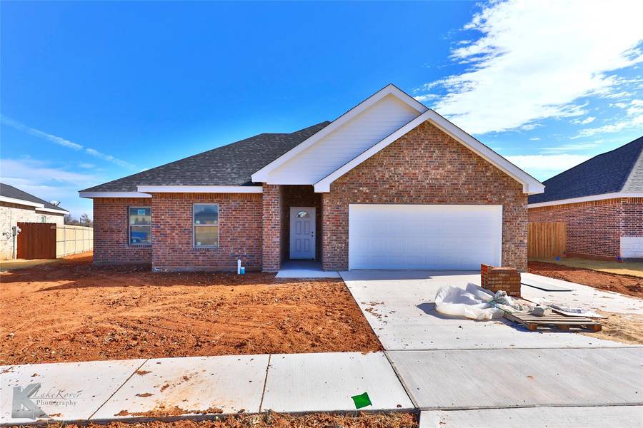 7425 Olive Grove Avenue, Abilene, TX 79606