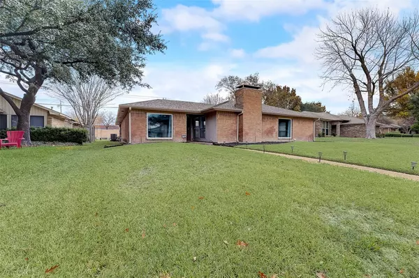 Plano, TX 75075,3913 Saddlehead Drive