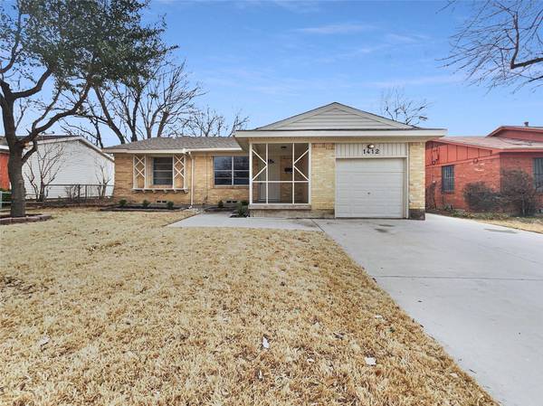 1412 Buena Vista Street, Mesquite, TX 75149