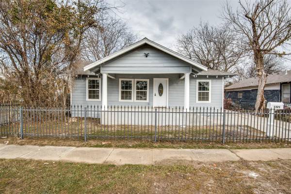 1321 E Arlington Avenue, Fort Worth, TX 76104