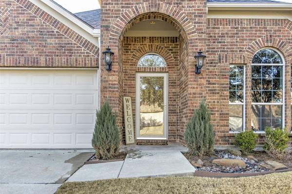 2336 Elm Valley Drive, Little Elm, TX 75068