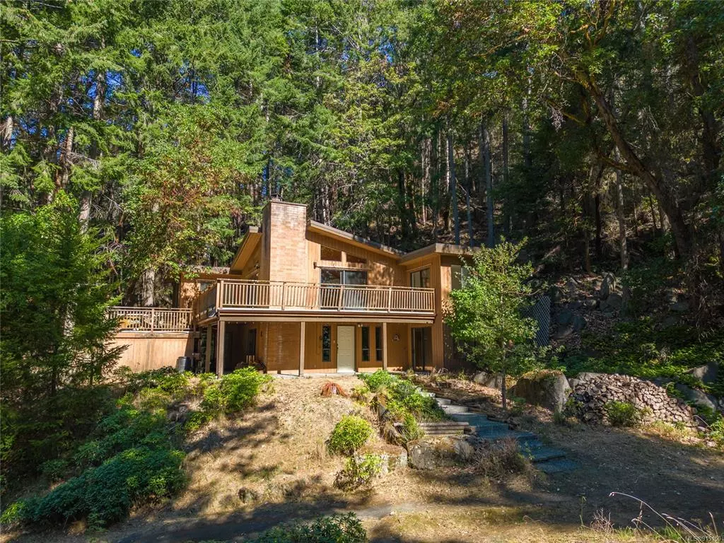 Pender Island, BC V0N 2M2,3701 Lagoon Cres