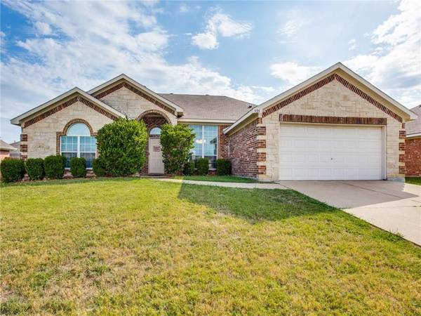 525 Jeffdale Drive, Burleson, TX 76028