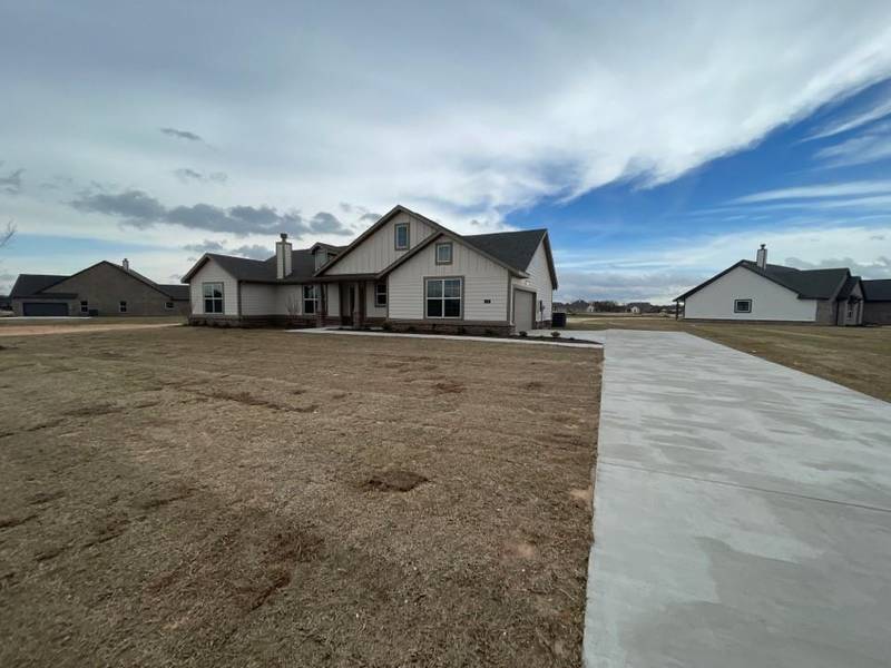 145 Chester Road, Springtown, TX 76082