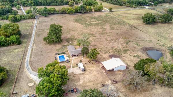 752 Starr Road, Denison, TX 75021