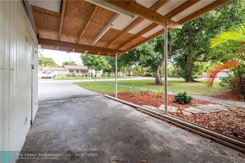 Plantation, FL 33317,4210 SW 10th St
