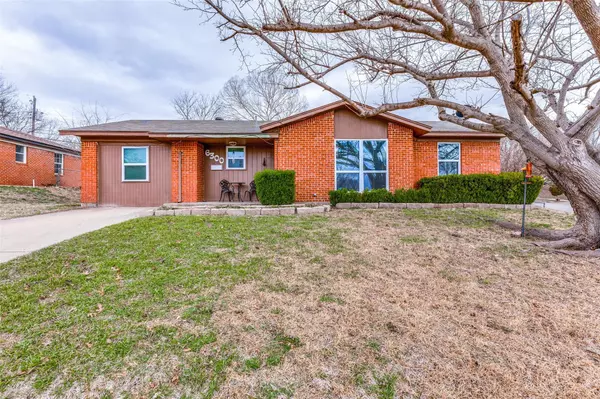 6300 Basswood Drive, Fort Worth, TX 76135