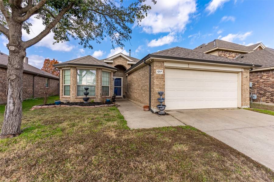 1317 Applegate Way, Royse City, TX 75189