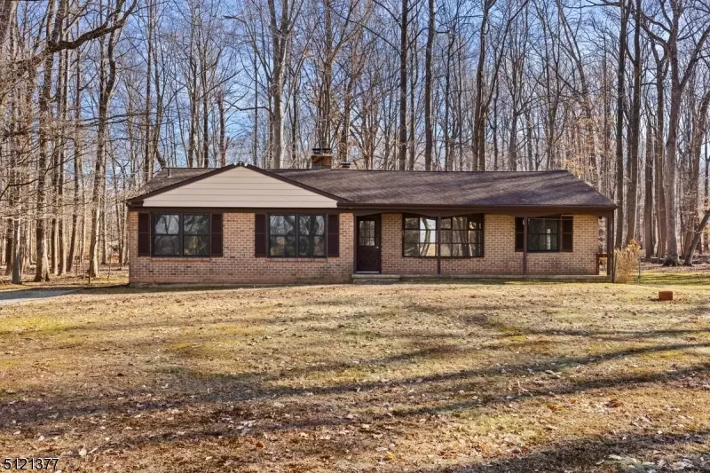 51 Rittenhouse Rd, Delaware Twp., NJ 08559