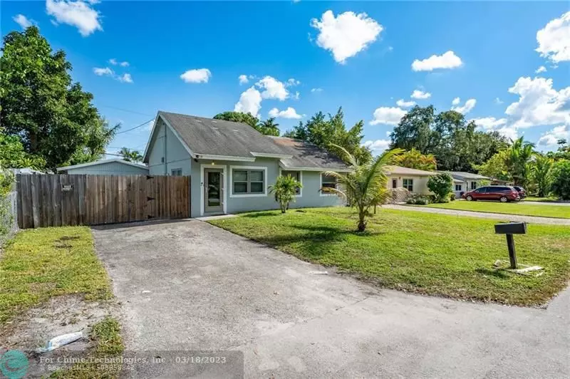 4542 SW 25th Ave, Dania Beach, FL 33312