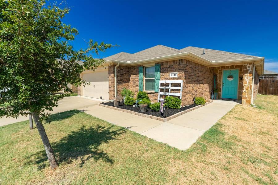 1129 Corbitt Lane, Fate, TX 75189