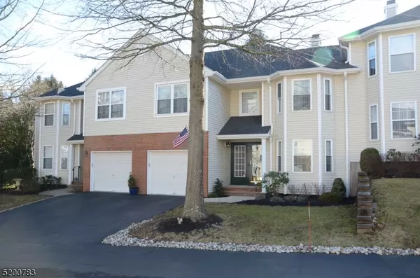 3 Firestone Dr, Clinton Twp., NJ 08801