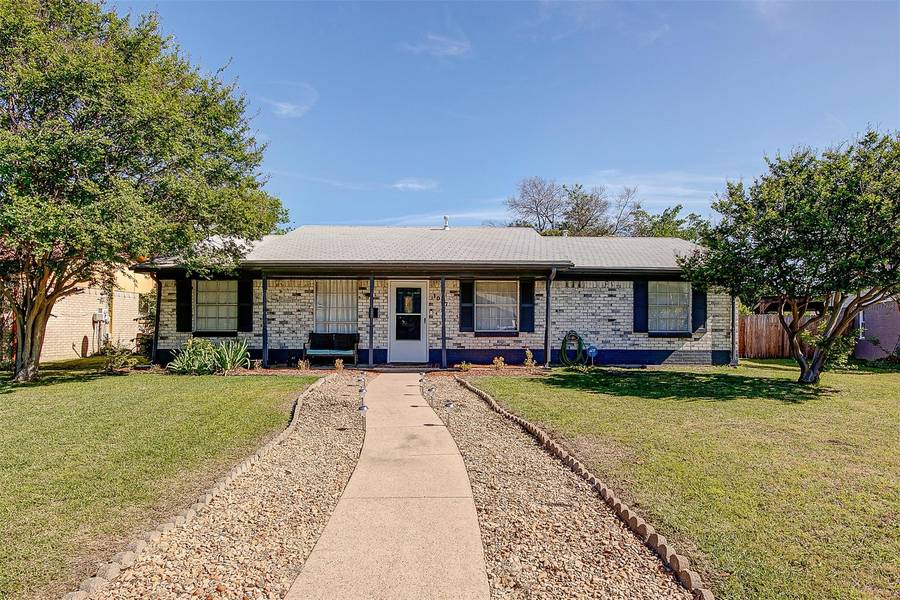 1017 Milky Way, Garland, TX 75040