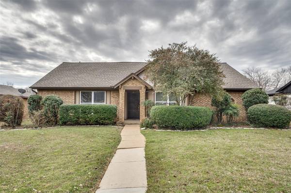 1320 Glyndon Drive, Plano, TX 75023