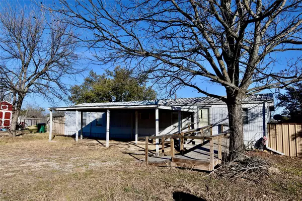 711 County Road 135, Brownwood, TX 76801