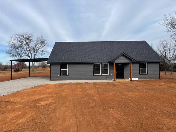 917 Erwin Road,  Poolville,  TX 76487