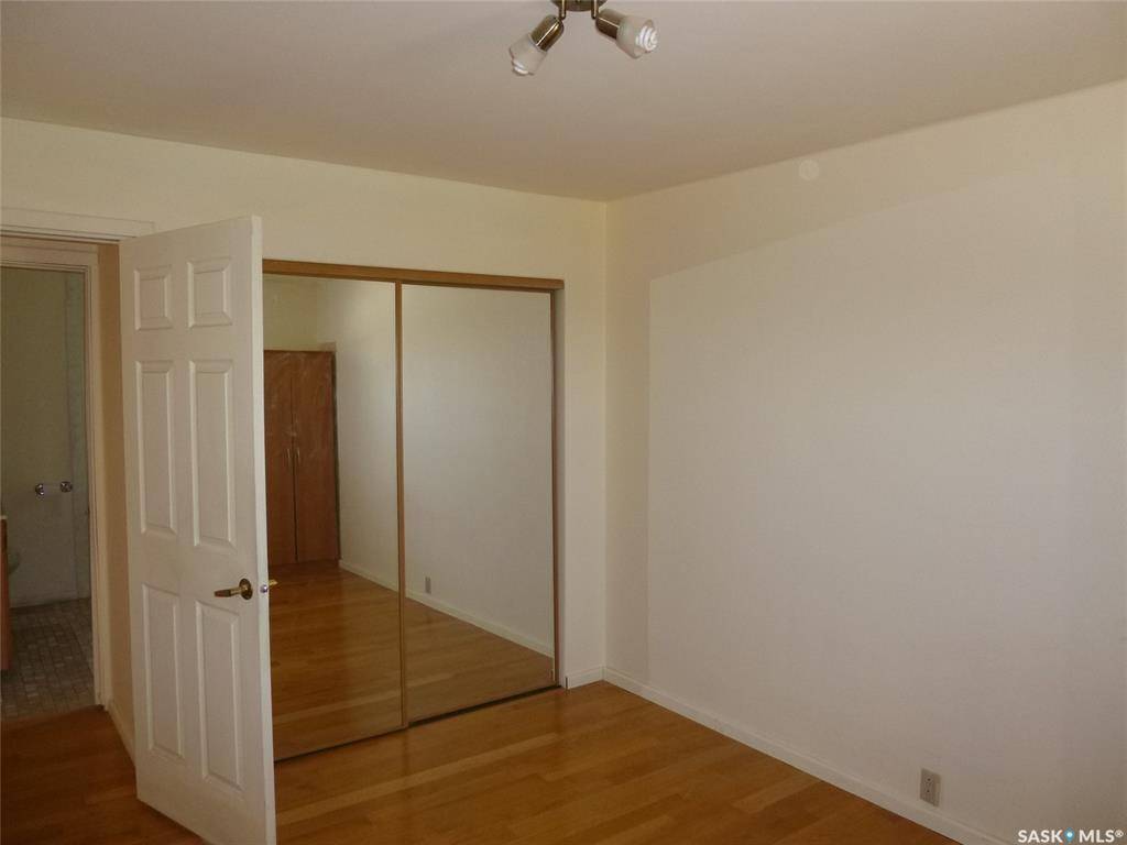 Strasbourg, SK TBA,208 maple STREET