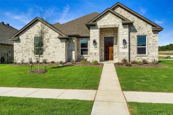 1300 Parkers Draw Avenue, Weatherford, TX 76086