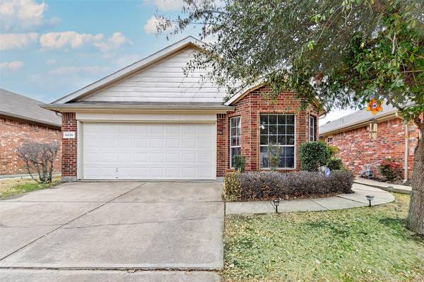 6036 Melanie Drive, Fort Worth, TX 76131