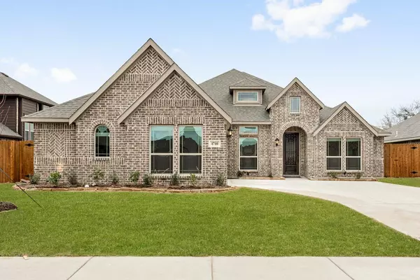 1710 Summer Lane, Midlothian, TX 76065