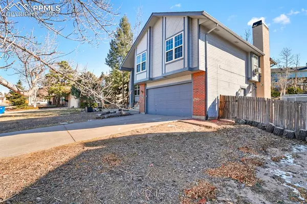 Colorado Springs, CO 80920,7775 Conifer DR
