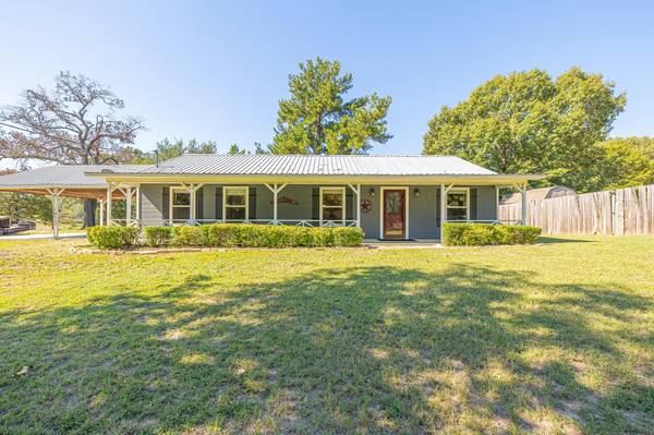 1316 S Buffalo Avenue,  Buffalo,  TX 75831
