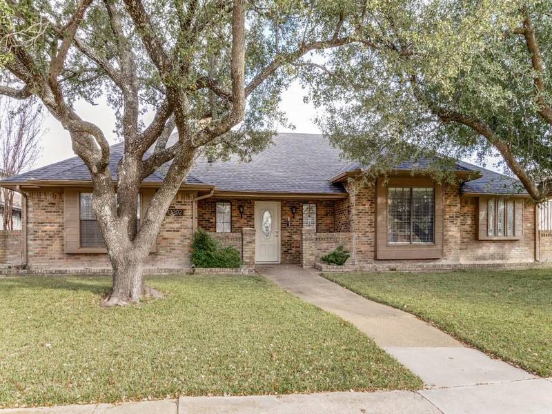 13202 Fall Manor Drive, Dallas, TX 75243