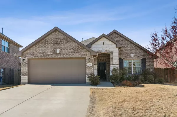 2639 Calmwood Drive, Little Elm, TX 75068