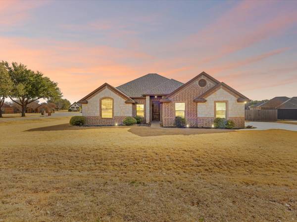 6303 Asphodel Court, Granbury, TX 76049