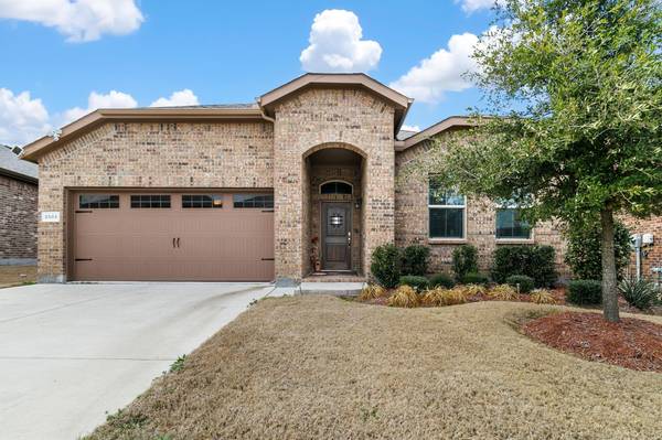 2503 Lavender Lane, Glenn Heights, TX 75154