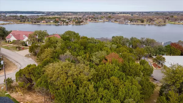 2819 San Gabriel Drive, Granbury, TX 76048