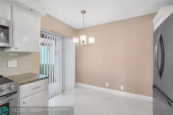 Boynton Beach, FL 33437,10695 Ocean Palm Way  #102