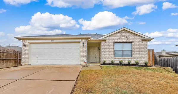 8258 Horse Whisper Lane,  Fort Worth,  TX 76131