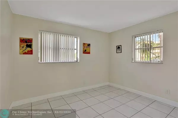 Davie, FL 33324,2495 SW 82nd Ave  #105