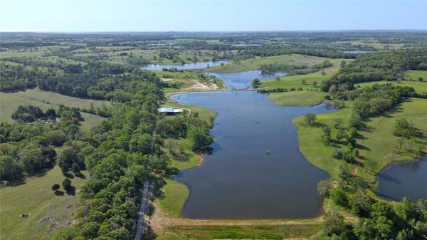 6889 County Road 4712, Larue, TX 75770