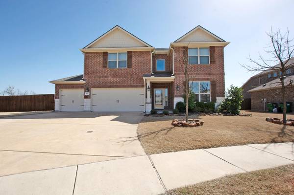 344 Chamberlain Drive, Fate, TX 75189