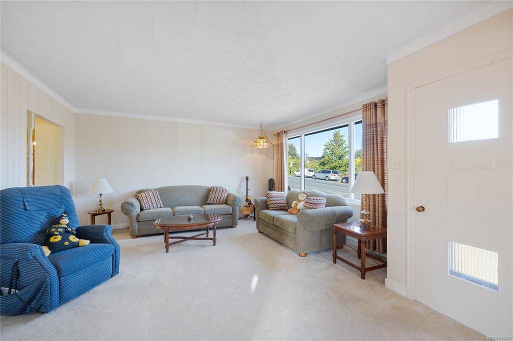 Nanaimo, BC V9R 1T9,561 Fourth St