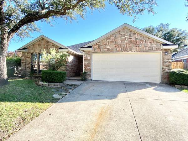 316 Sierra Way, Cedar Hill, TX 75104