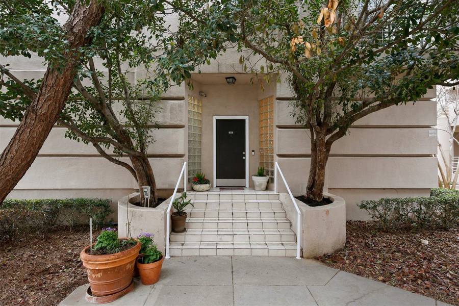 4040 Avondale Avenue #306, Dallas, TX 75219